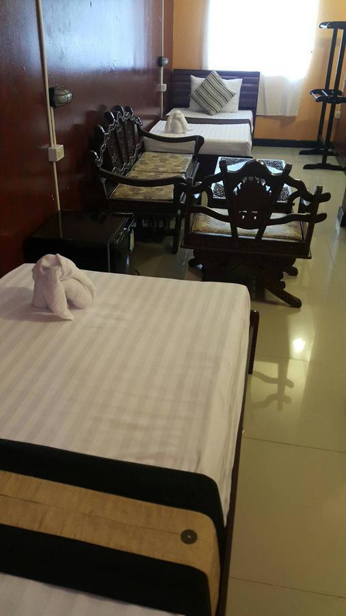 999 Triplenine Chiangmai Pansiyon Chiang Mai Dış mekan fotoğraf