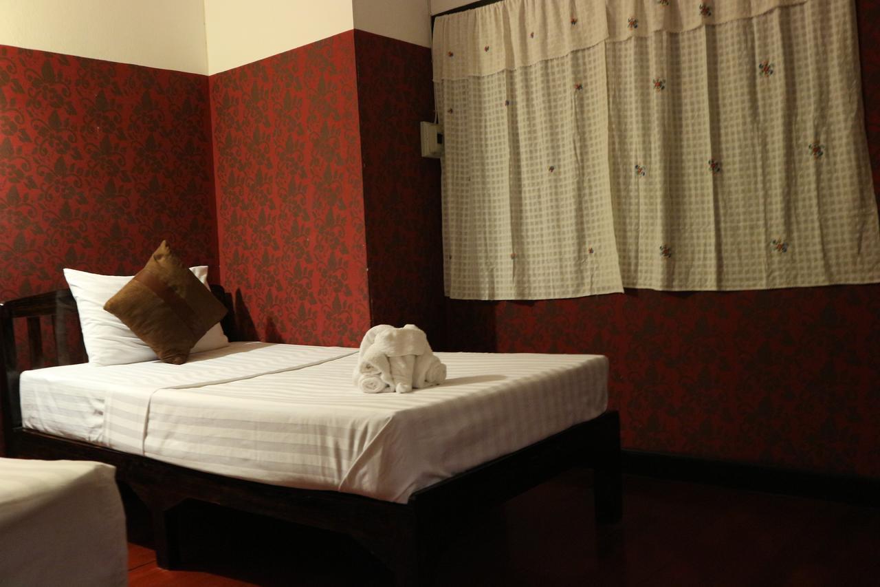 999 Triplenine Chiangmai Pansiyon Chiang Mai Dış mekan fotoğraf