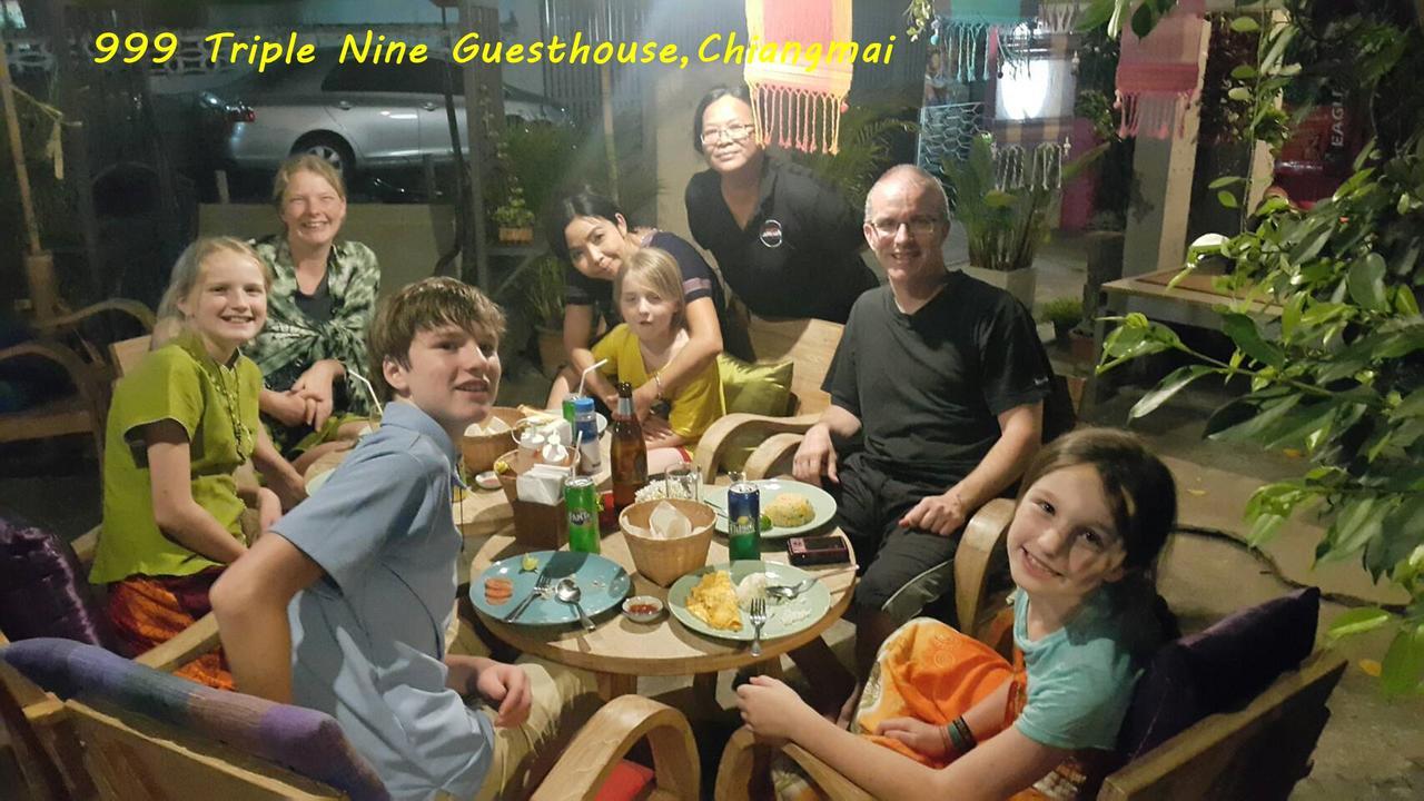 999 Triplenine Chiangmai Pansiyon Chiang Mai Dış mekan fotoğraf